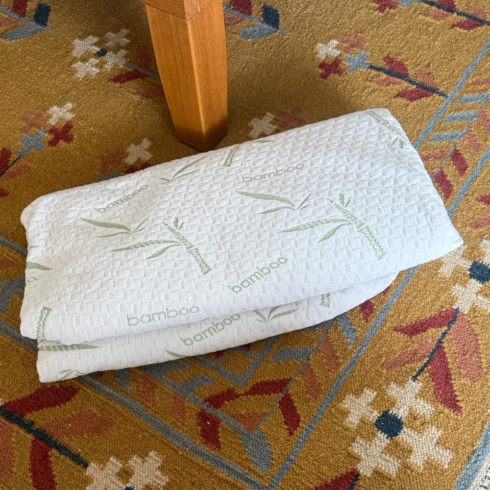 Bamboo mattress cover